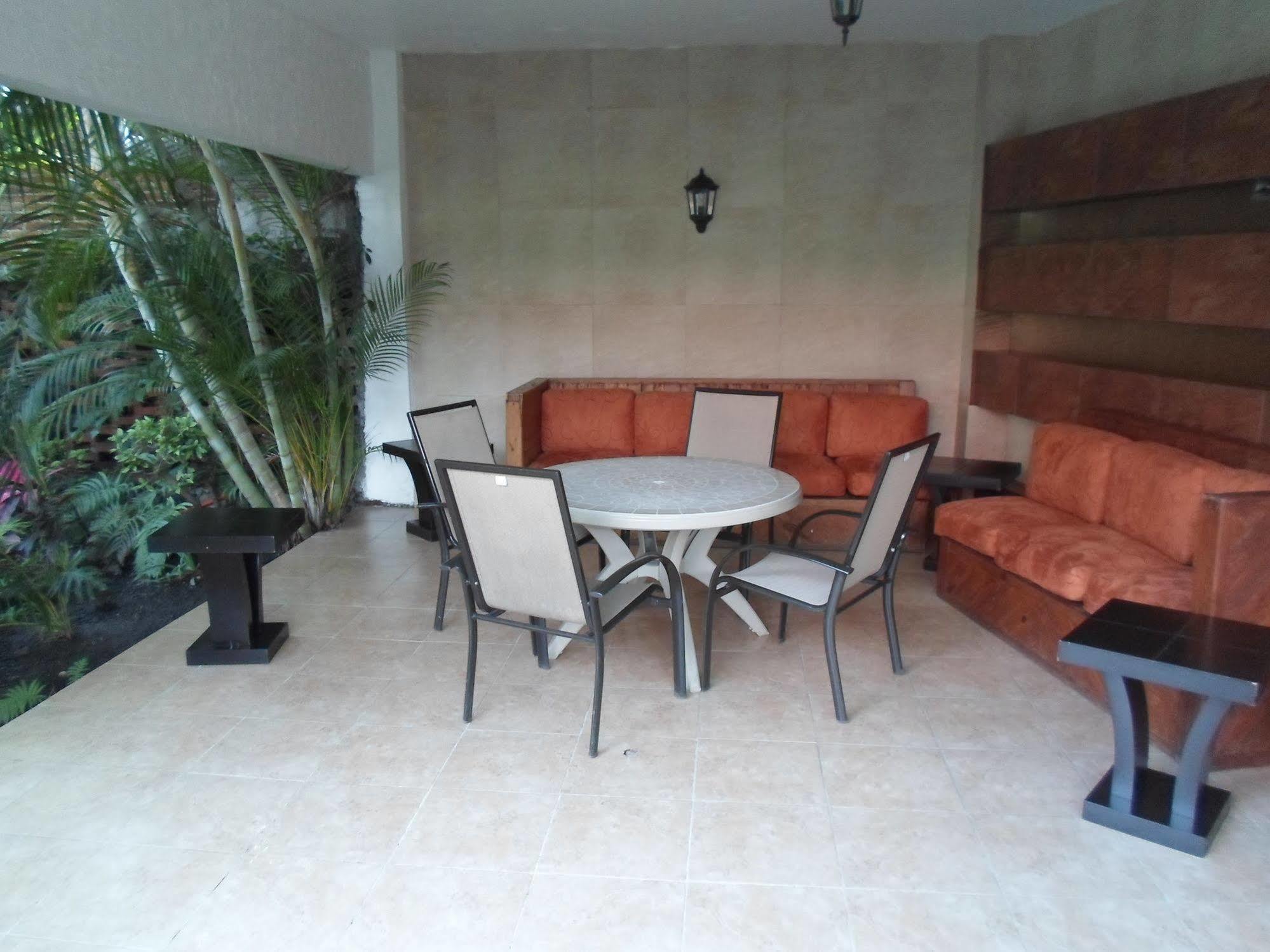 Finca Chipitlan Hotel كويرنافاكا المظهر الخارجي الصورة