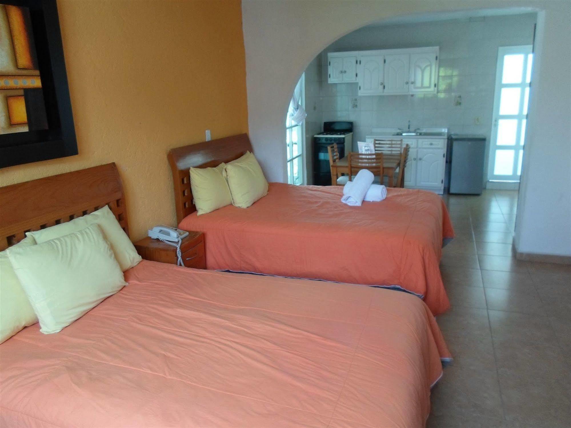 Finca Chipitlan Hotel كويرنافاكا المظهر الخارجي الصورة